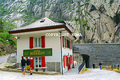 スイスレストラン（Restaurant Teufelsbrücke）の写真