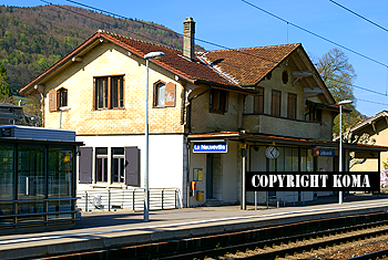 ラ・ヌーヴヴィル駅の写真