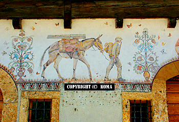 サン・ジョルジュ教会近くの壁画の写真